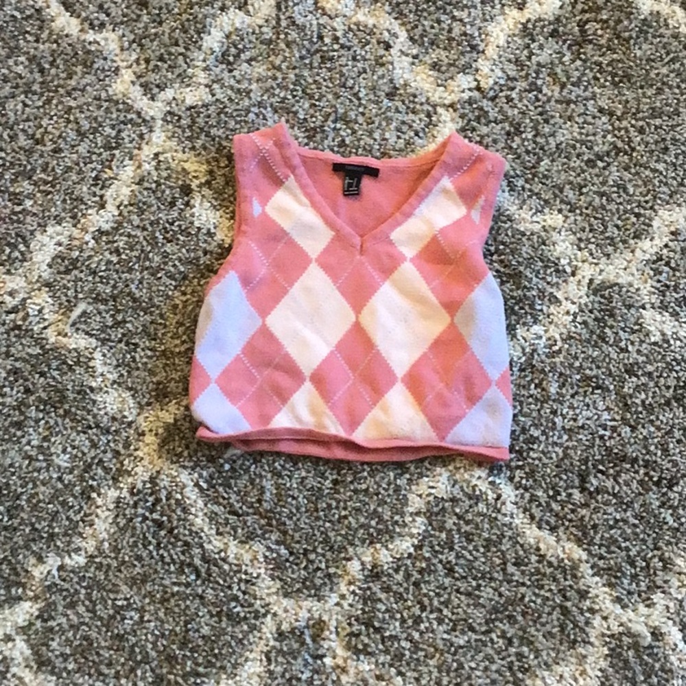 Forever 21 pink sweater vest